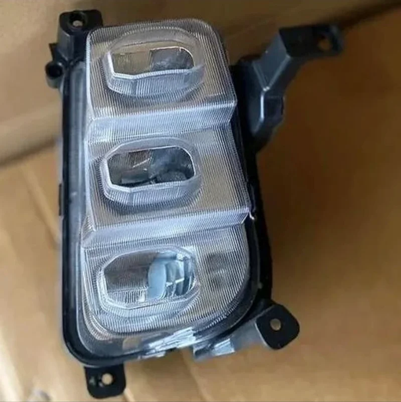 پروژکتور جلو چپ فردا موتور T5